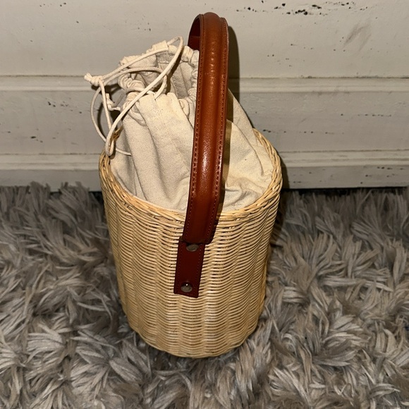 Straw Bucket Bag Top Strap handle - Picture 2 of 4